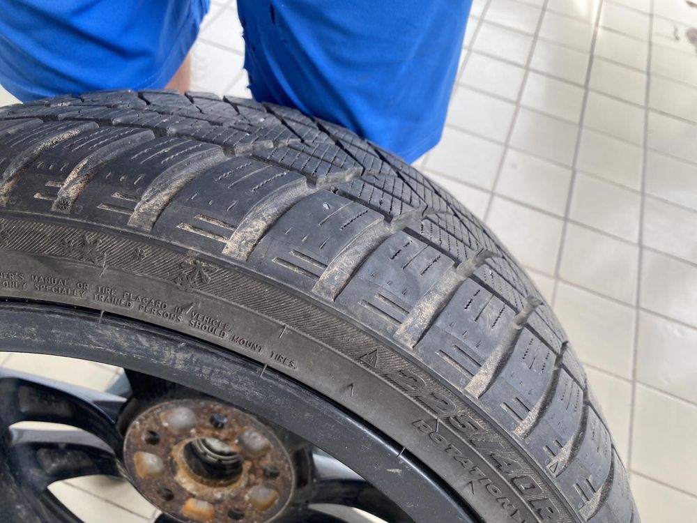 Продам зимові шини GT Radial Winter Pro2 sport 225/40 R18 92V XL