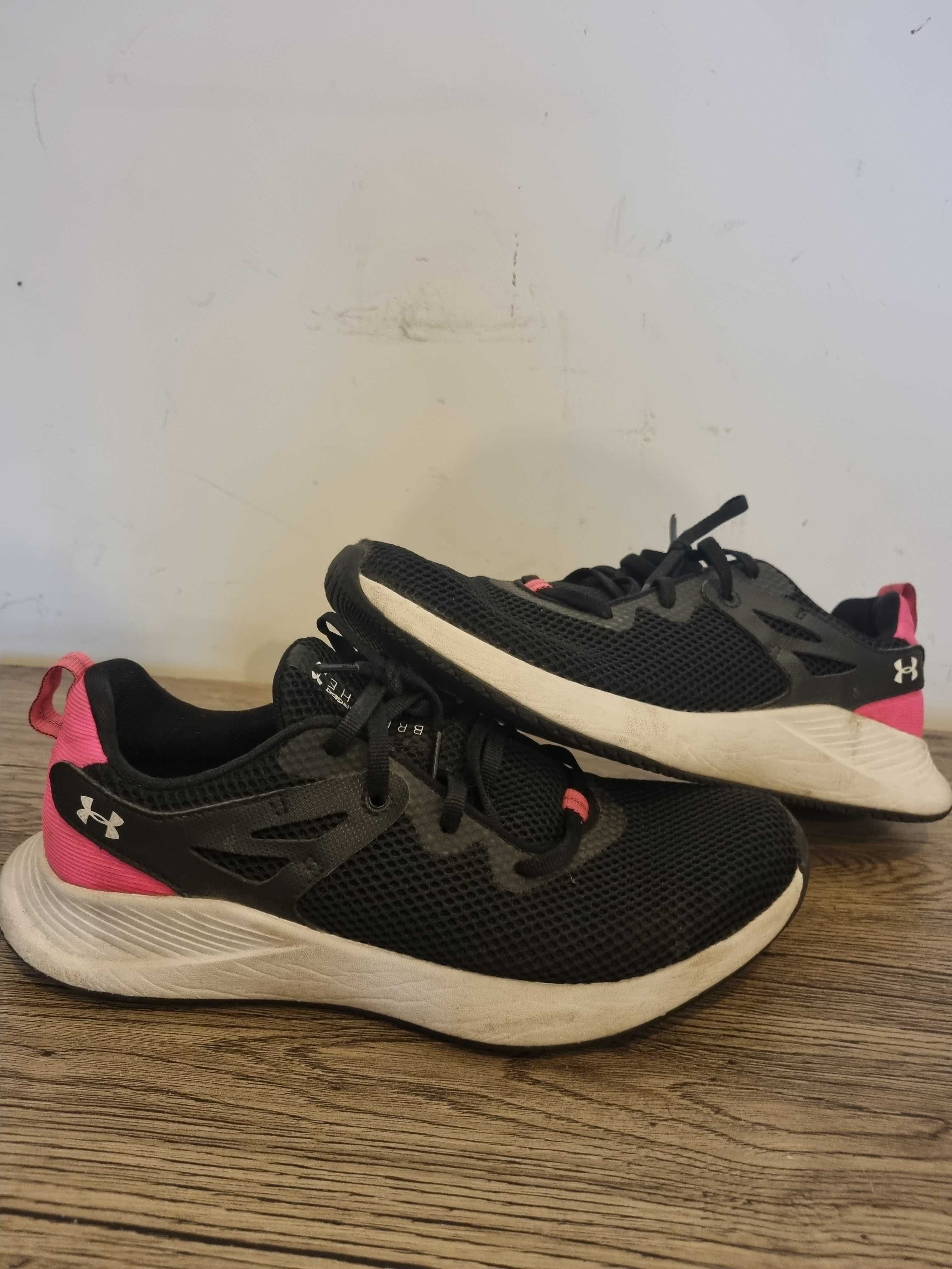 Buty damskie sportowe adidasy sneakresy 38.5 under armour