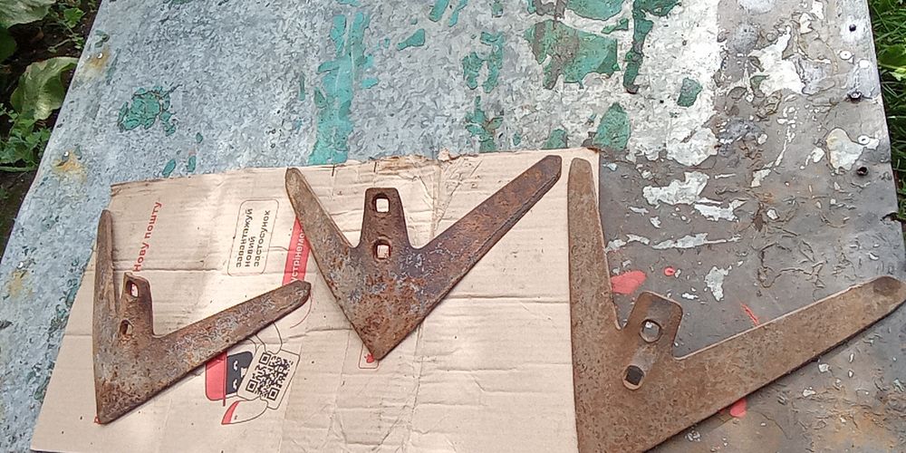 Стійки, долота, лапи та стрілки для культиватора