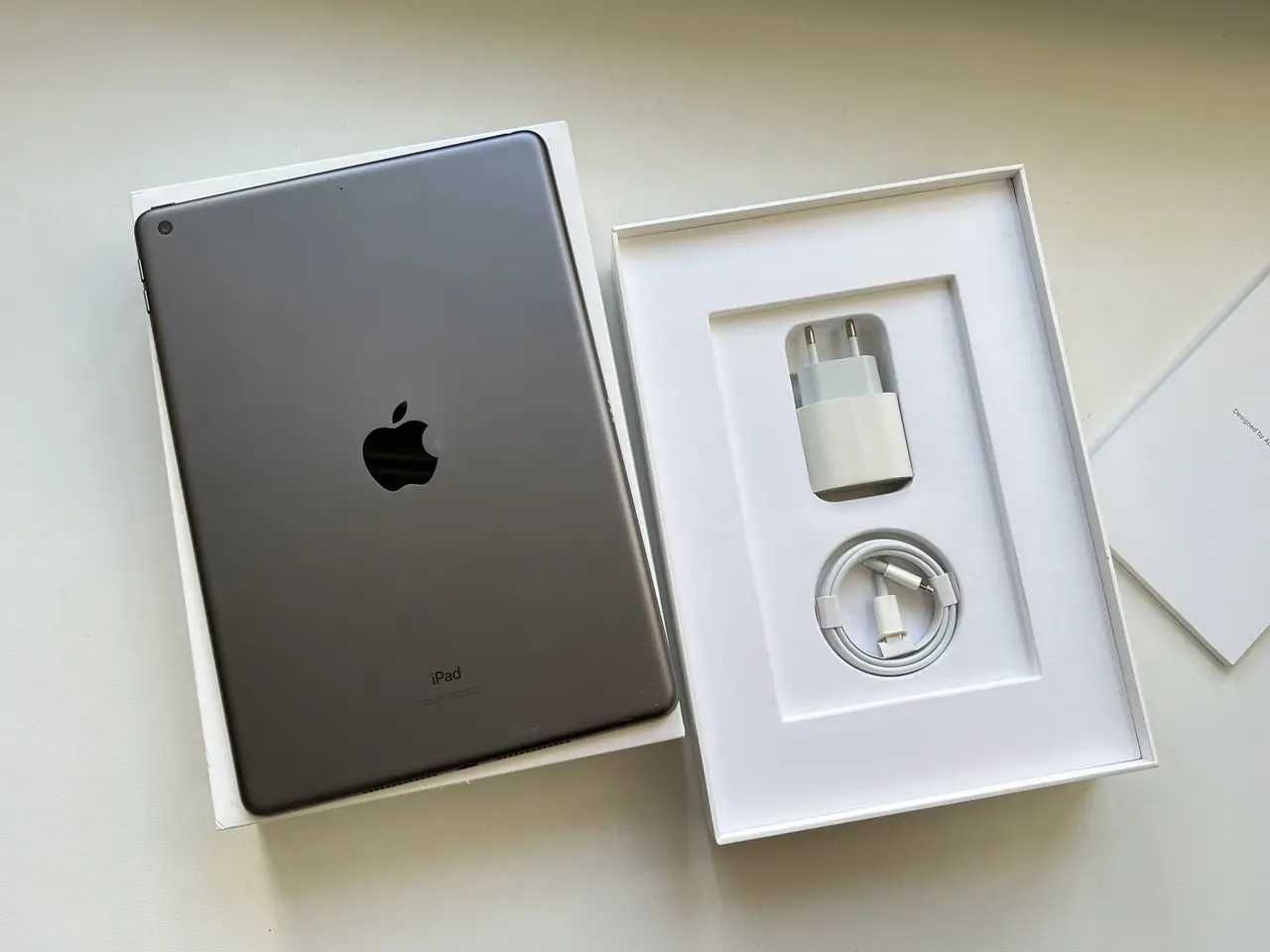 iPad 9 10.2" 256GB Wi-Fi Space Grey - Open Box - Оплата частинами