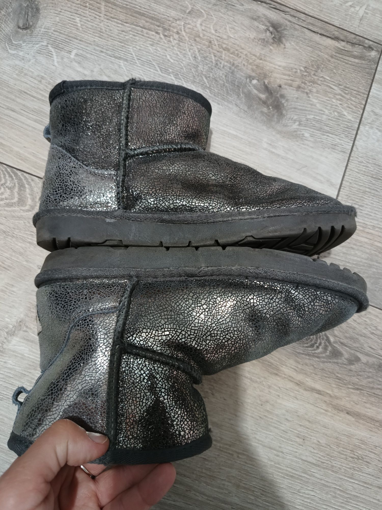 Buty typu Emu r 35