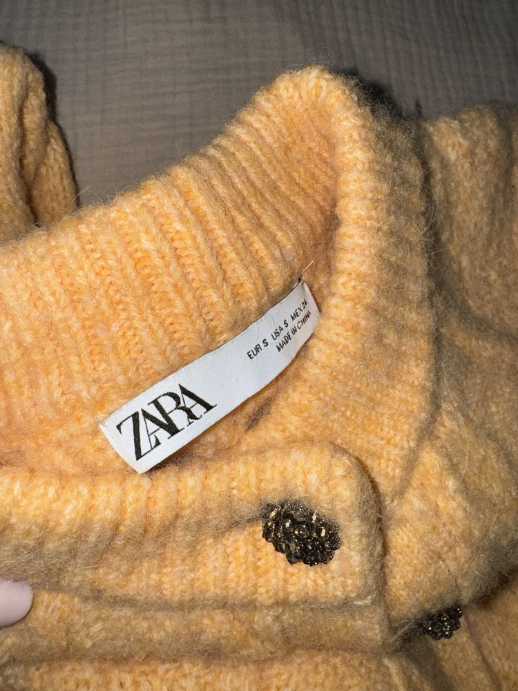 Zara pomaranczowy sweter kardigan zapinany na guziki S