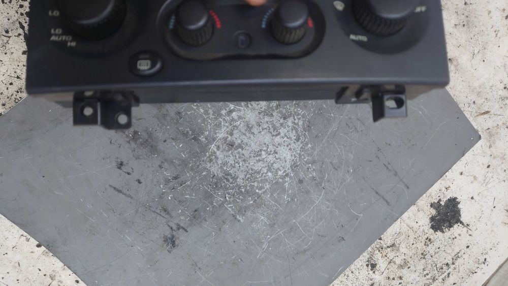 Jeep Grand Cherokee WJ Panel Nawiewu Klimatyzacji