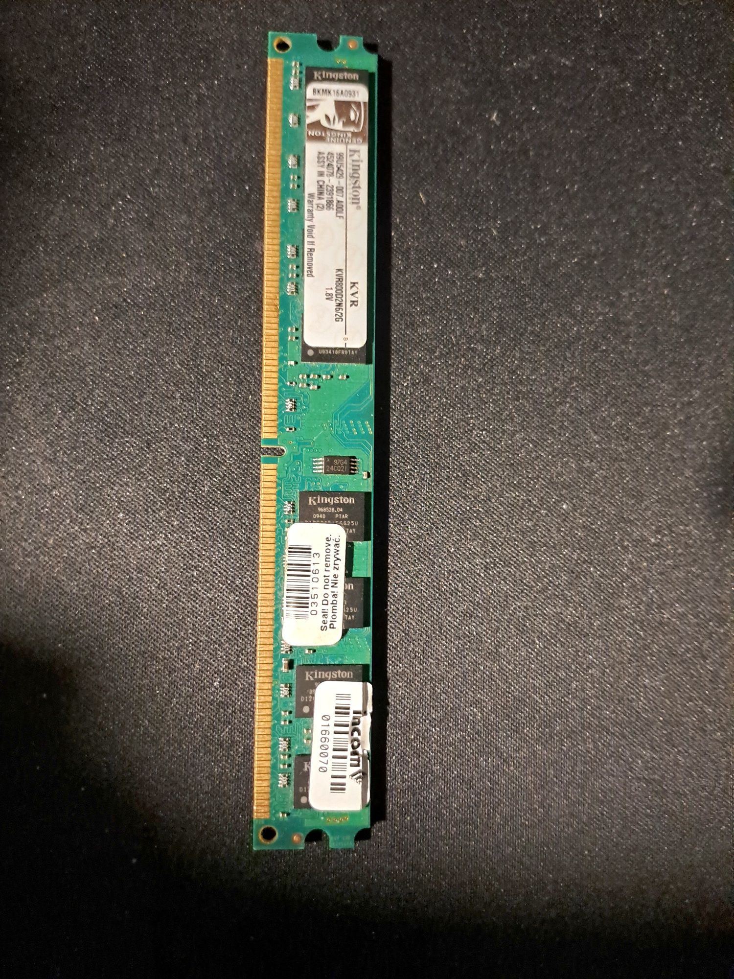 Dwie Kości Ram DDR 3 Jedna Ma Po 2GB Ram