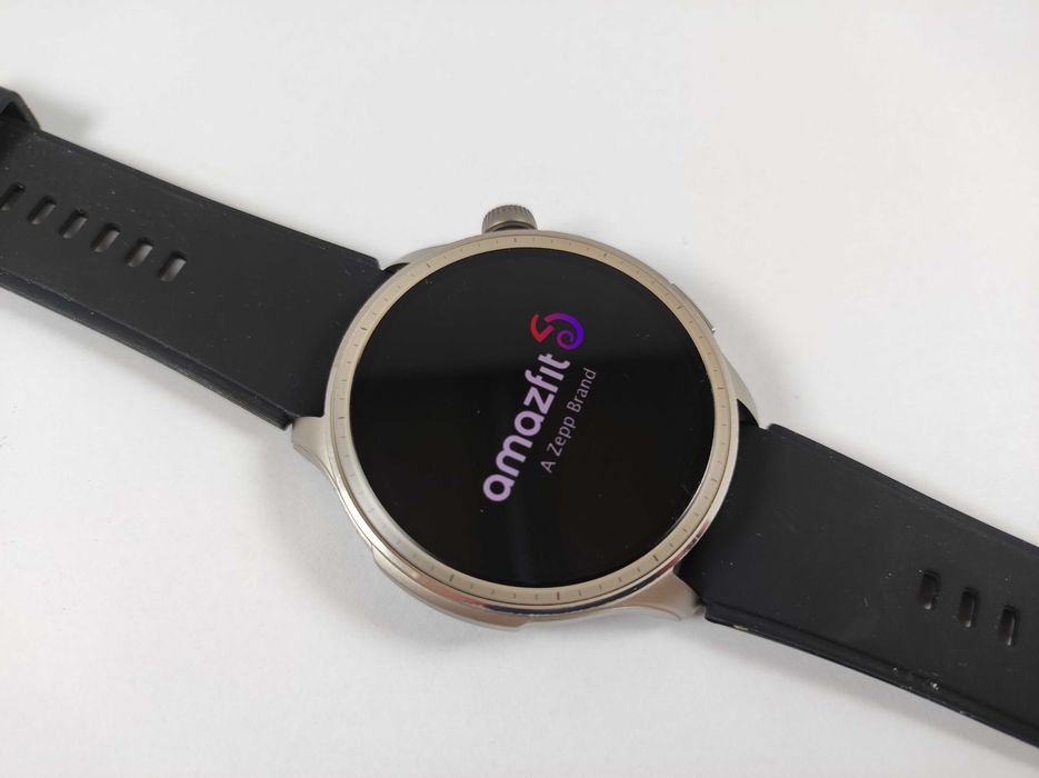 Smartwatch Amazfit BALANCE  , ŁADOWARKA