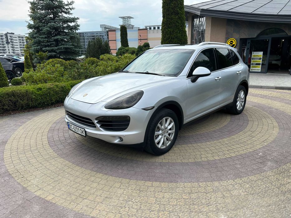 Авто Porshe Cayenne 2010р 3,6л бензин ( 300 к.с.)