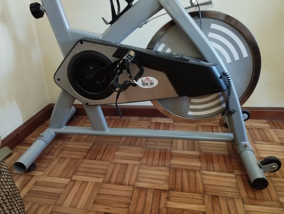 Bicicleta ergométrica de spinning
