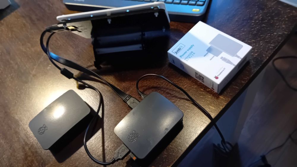 raspberry pi 3  Model B ver. 2 + zasilacz