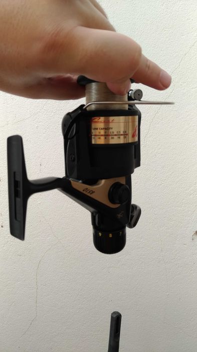 Carreto de pesca Browning com bobine extra