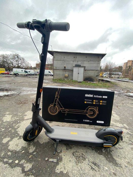 Електросамокат Segway Ninebot MAX G30 II