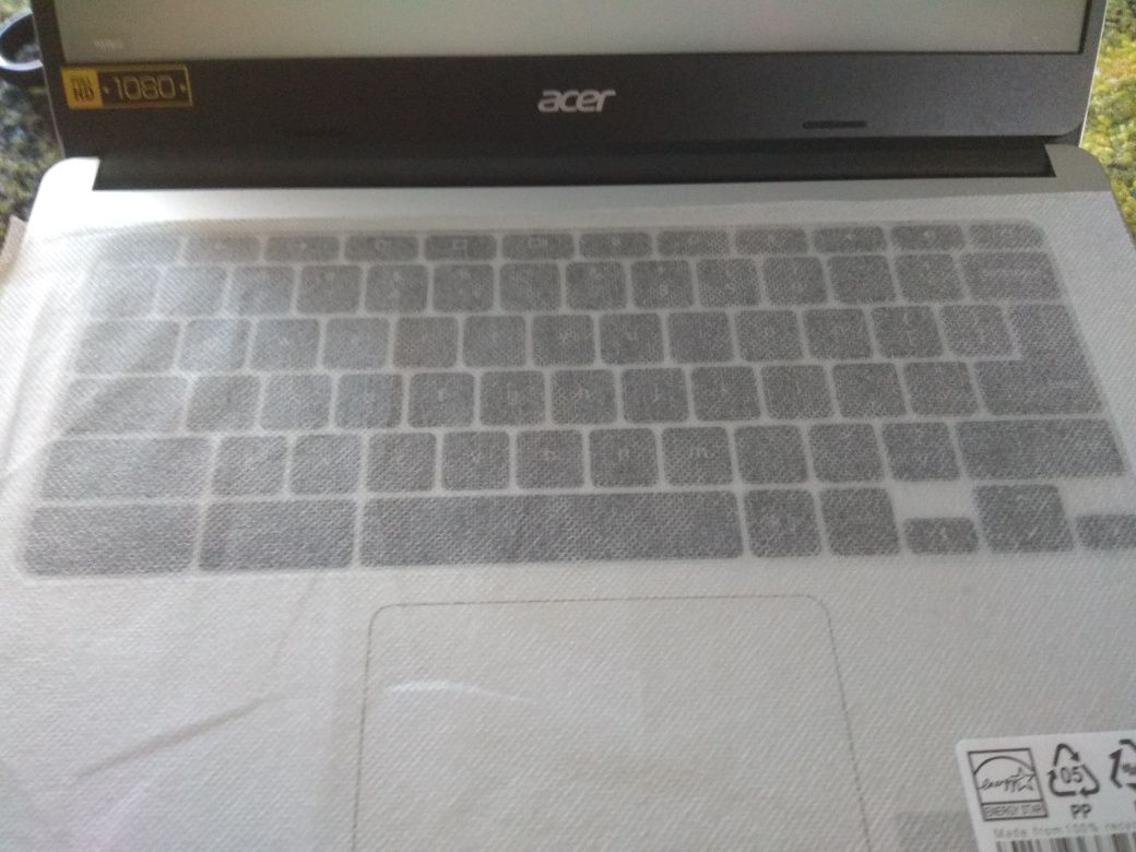 Laptop Acer nowy Mysz bezprzewodowa LOGI gratis