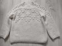 Kremowy sweter z ażurowym wzorkiem Zara 140
