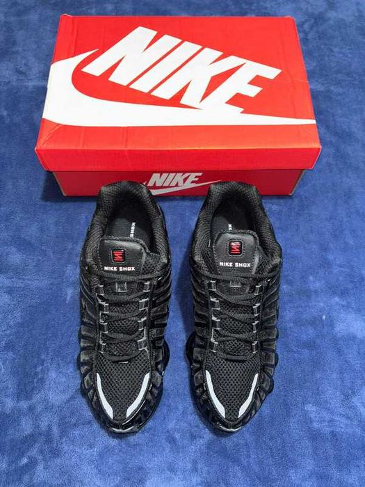 "Buty koszykówki "Nike_Shox_TL_Black R.41