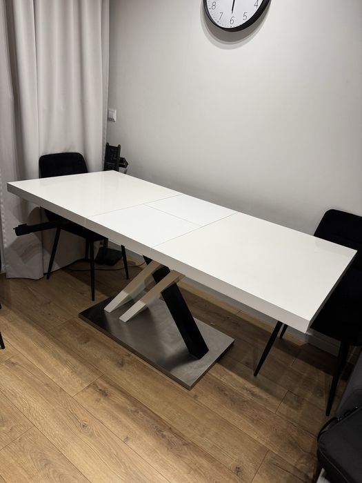 Stół MDF lakierowany