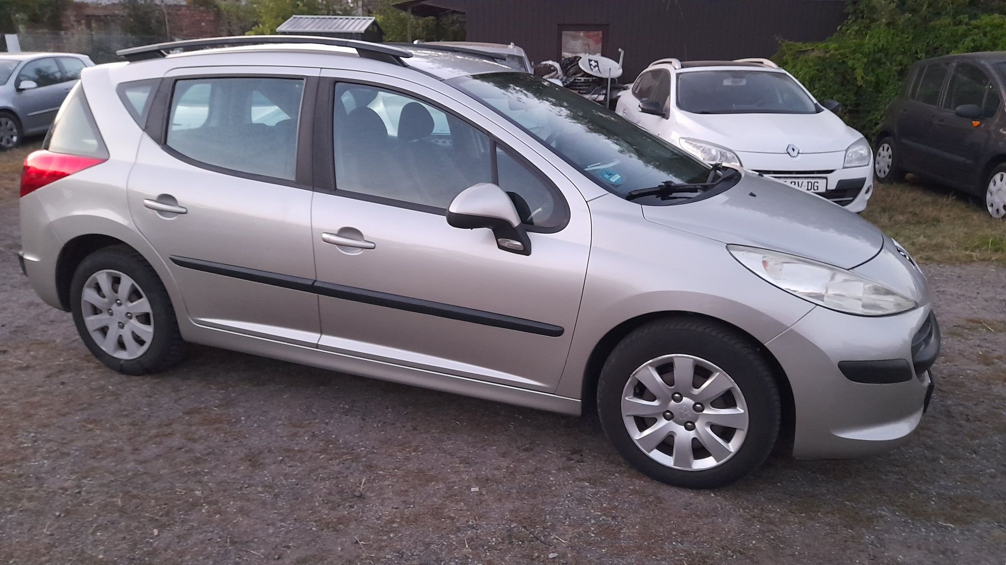 Peugeot 207 SW 1,6 HDI klima zarejestrowany 1 właściciel Prywatny !!