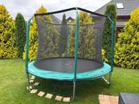 Trampolina dla dzieci.