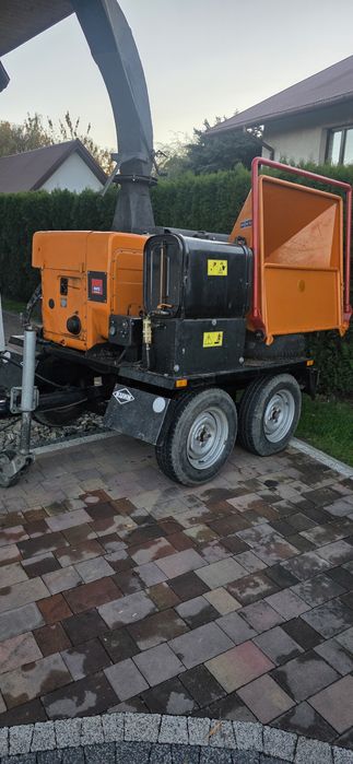 Wynajem rębaka spalinowego