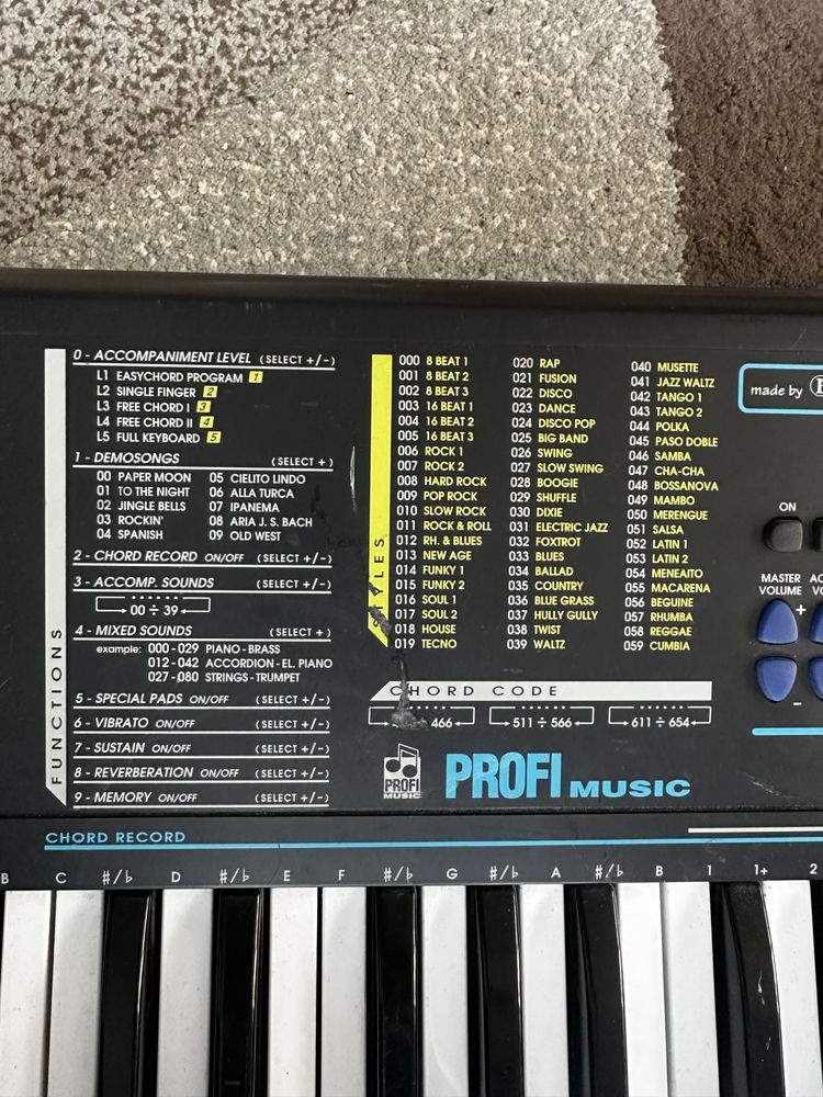 Keyboard bontempi pm64