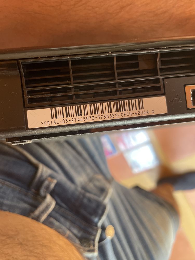 Playstation 3 com acessorios e jogos