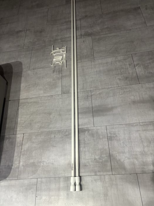 Podwójny karnisz Ikea