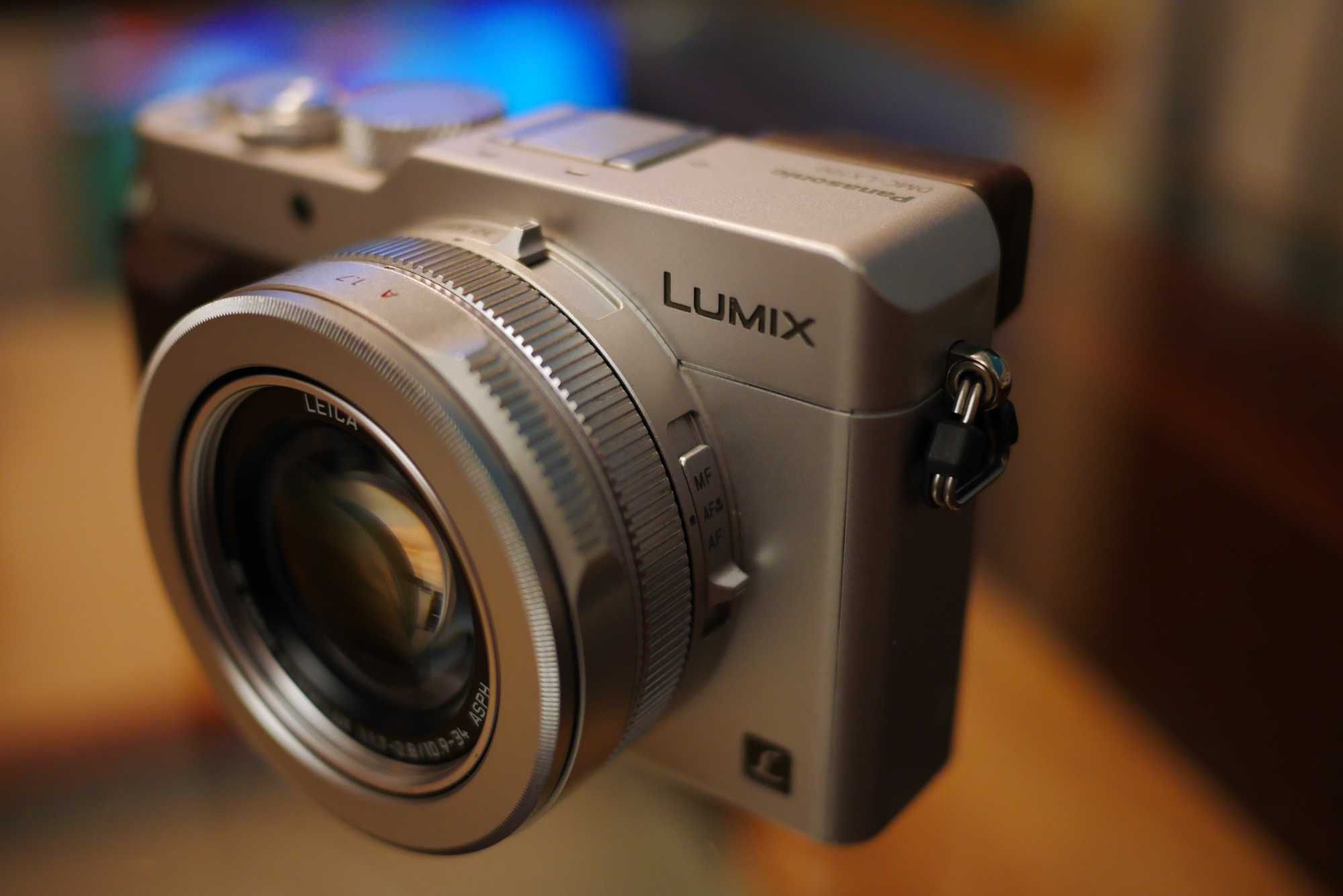 Panasonic Lumix XL 100