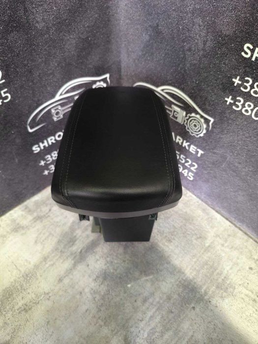 Підлокітник центральна консоль подлокотник Hyundai IX35 10-17