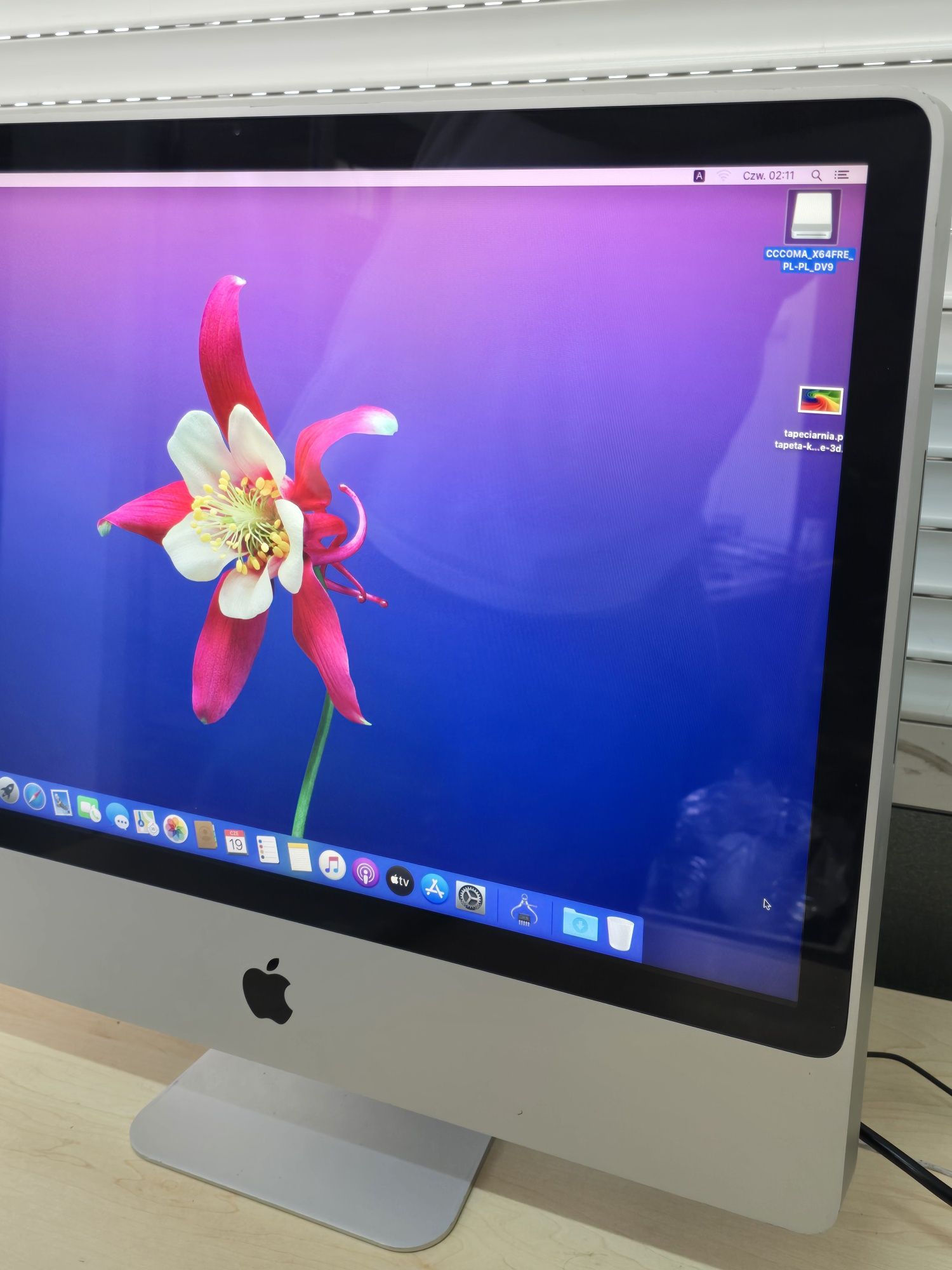 Komputer Stacjonarny z Monitorem Apple iMac 24' 8GB RAM Dysk SSD Catal
