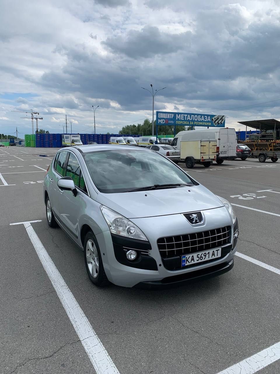 Peugeot 3008 2012 рік