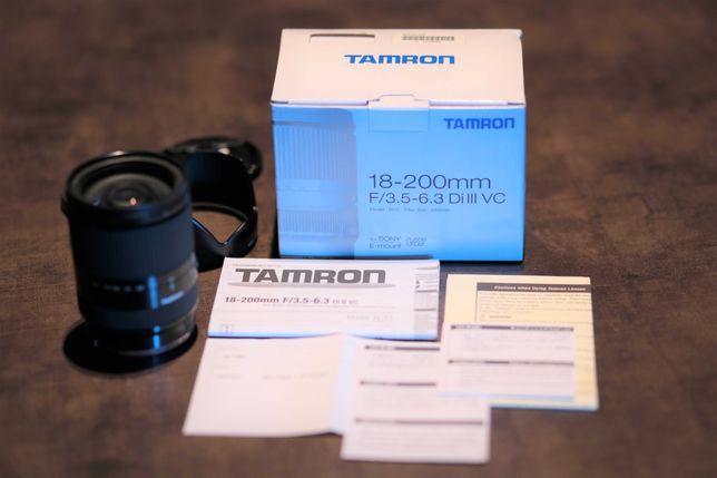 Объектив Tamron 18-200mm F/3.5-6.3 Di III VC E-Mount (Sony)