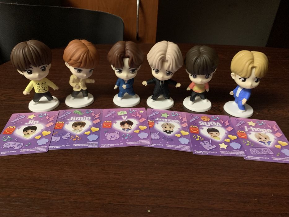 Фигурки BTS McDonald’s