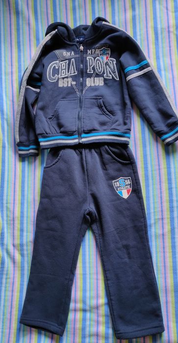 Костюм, штаны, брюки, кофта  на 3-4 года