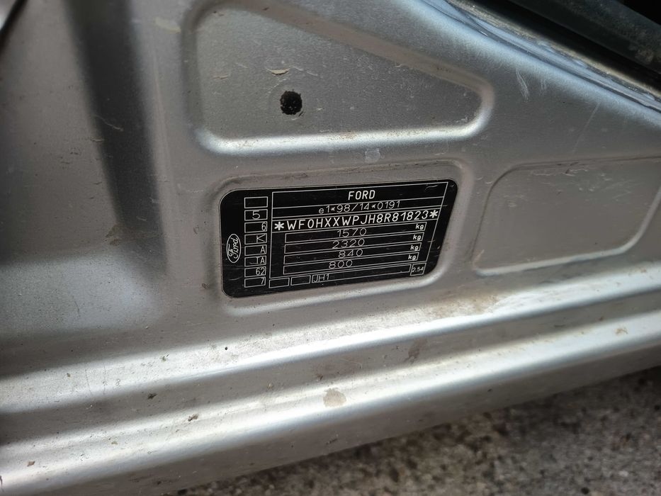 Ford Fiesta MK5 Lift 62 maska przednia FV transport/dostawa