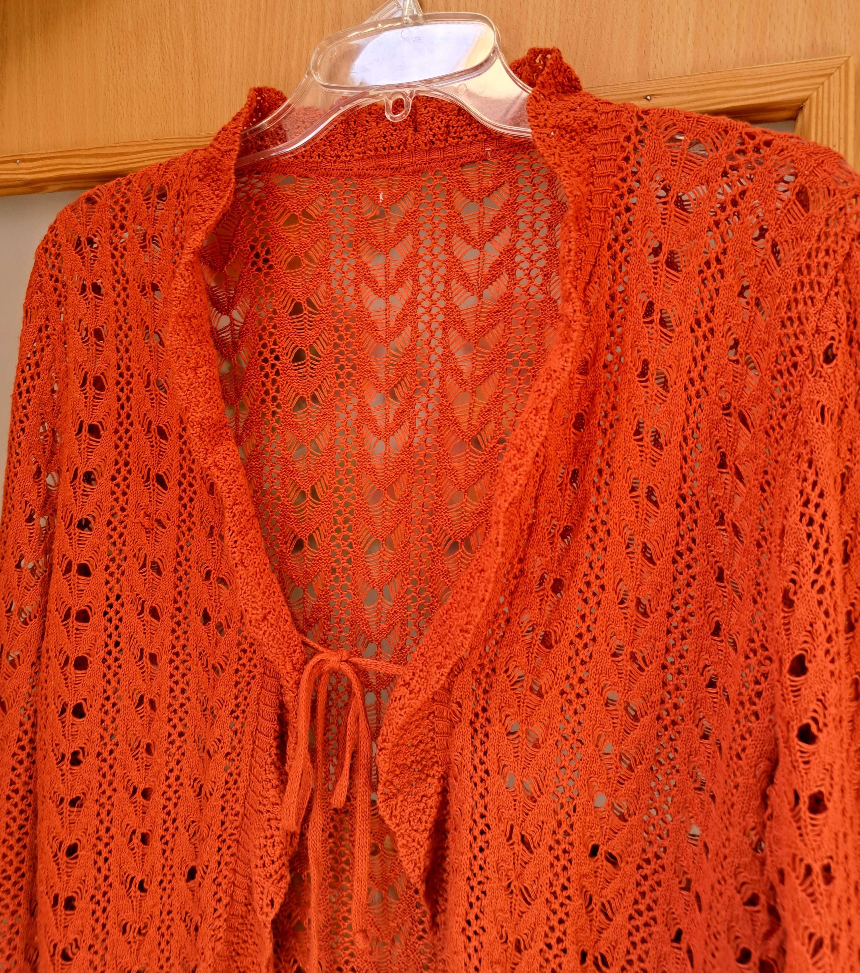 Krótki kardigan , sweterek ażurkowy , rozmiar M/L