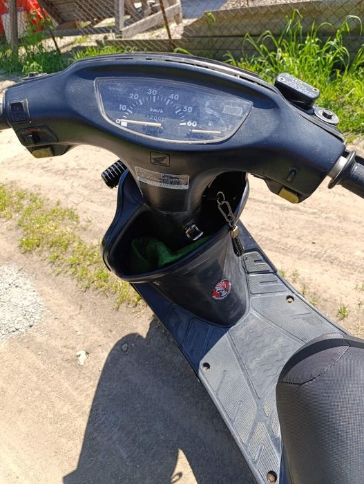 Продам мопед Хонда Дио 35