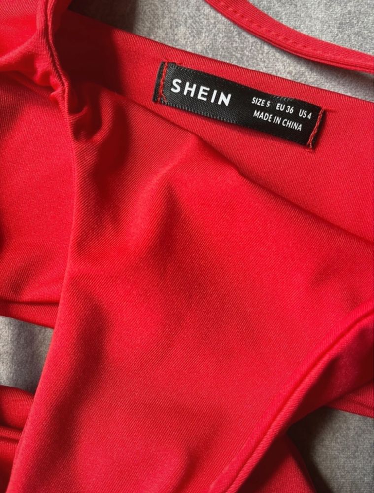 Letnia czerwona sukienka Shein EU 36 asymetryczne ramiączka Nowa