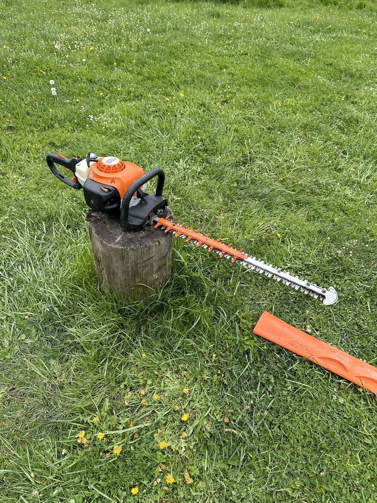 Profesjonalne nożyce  spalinowe STIHL HS 82 T