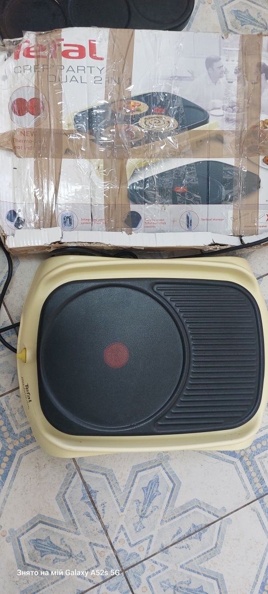 Продам блинницю Tefal crep party dual