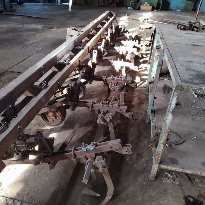 Культиватор прополочный КРН