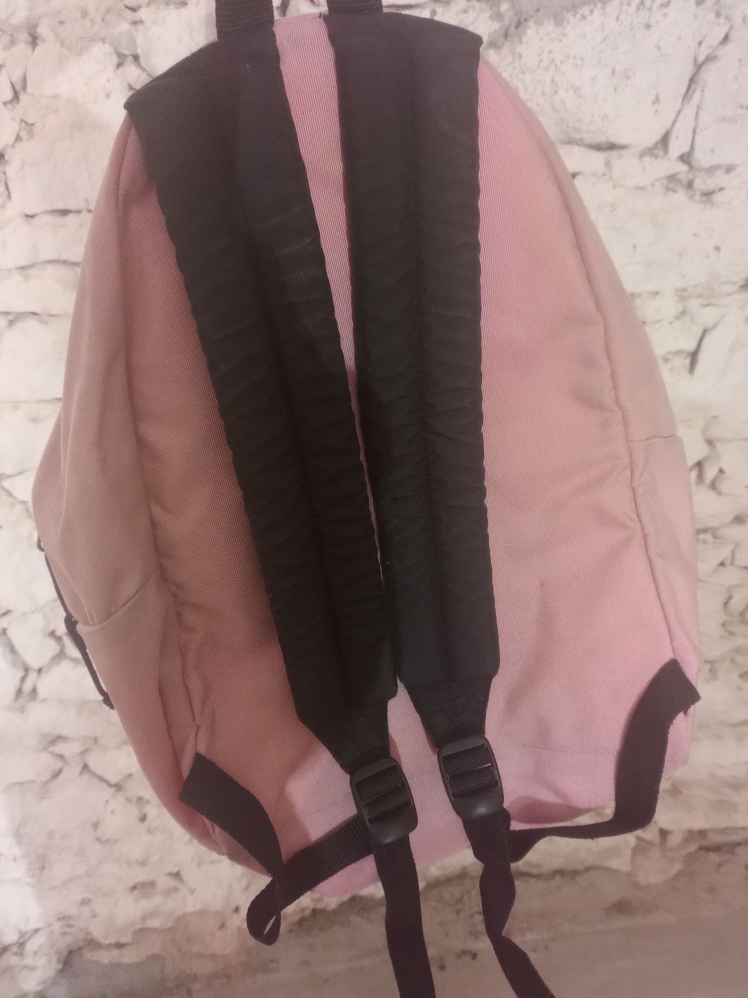 Mochila Eastpak cor rosa