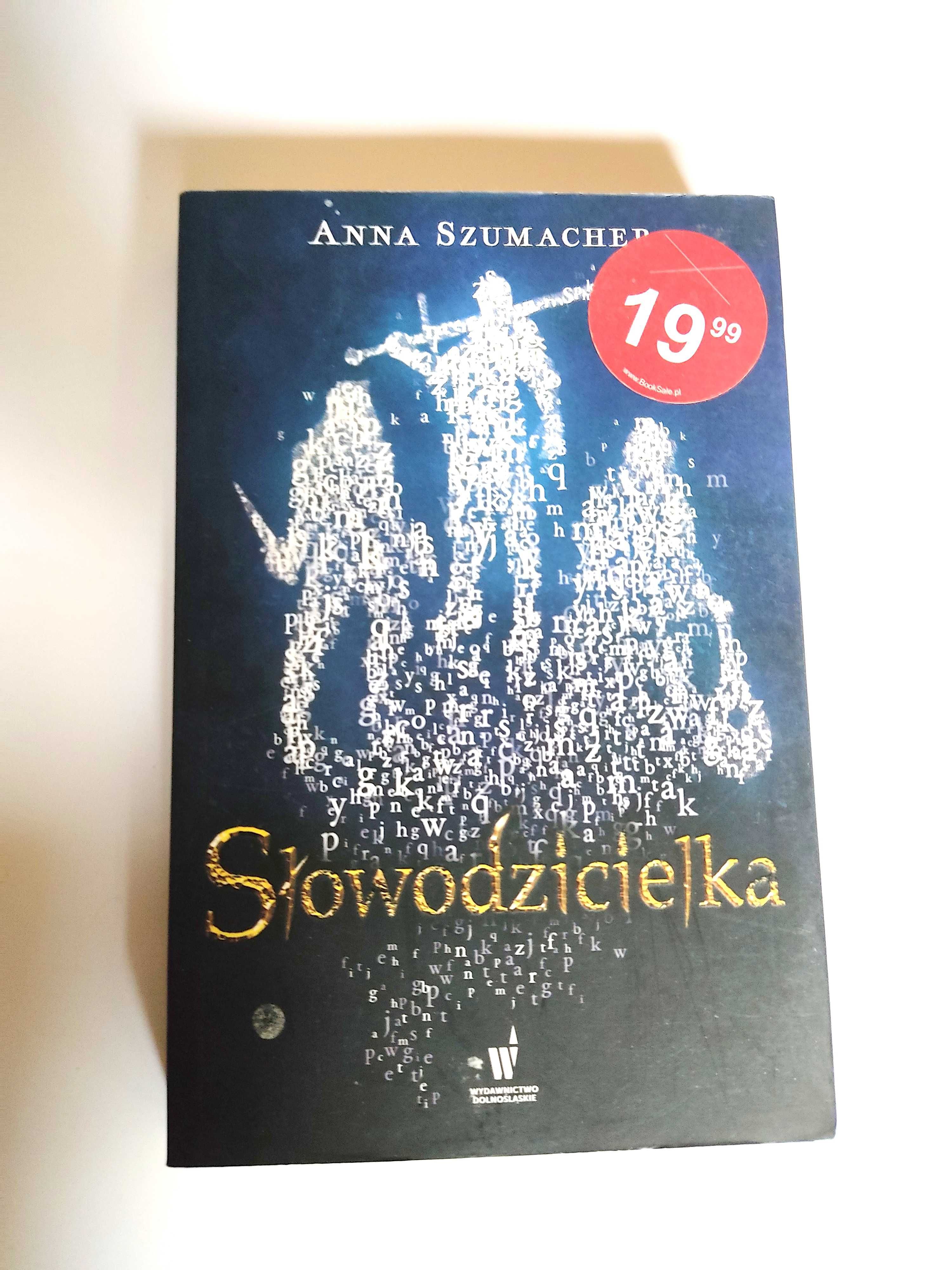 Książka słowodzicielka