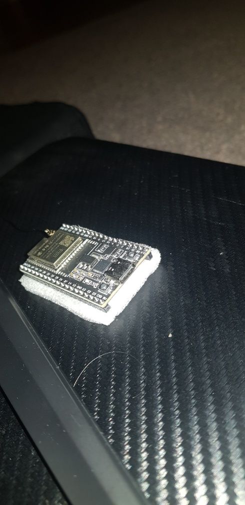 Esp32 z ulepszoną anteną