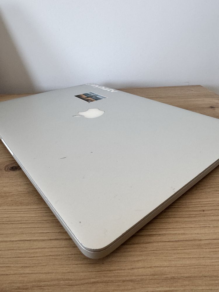 MacBook pro retina 2012 рабочий i7 oзу 8 гб