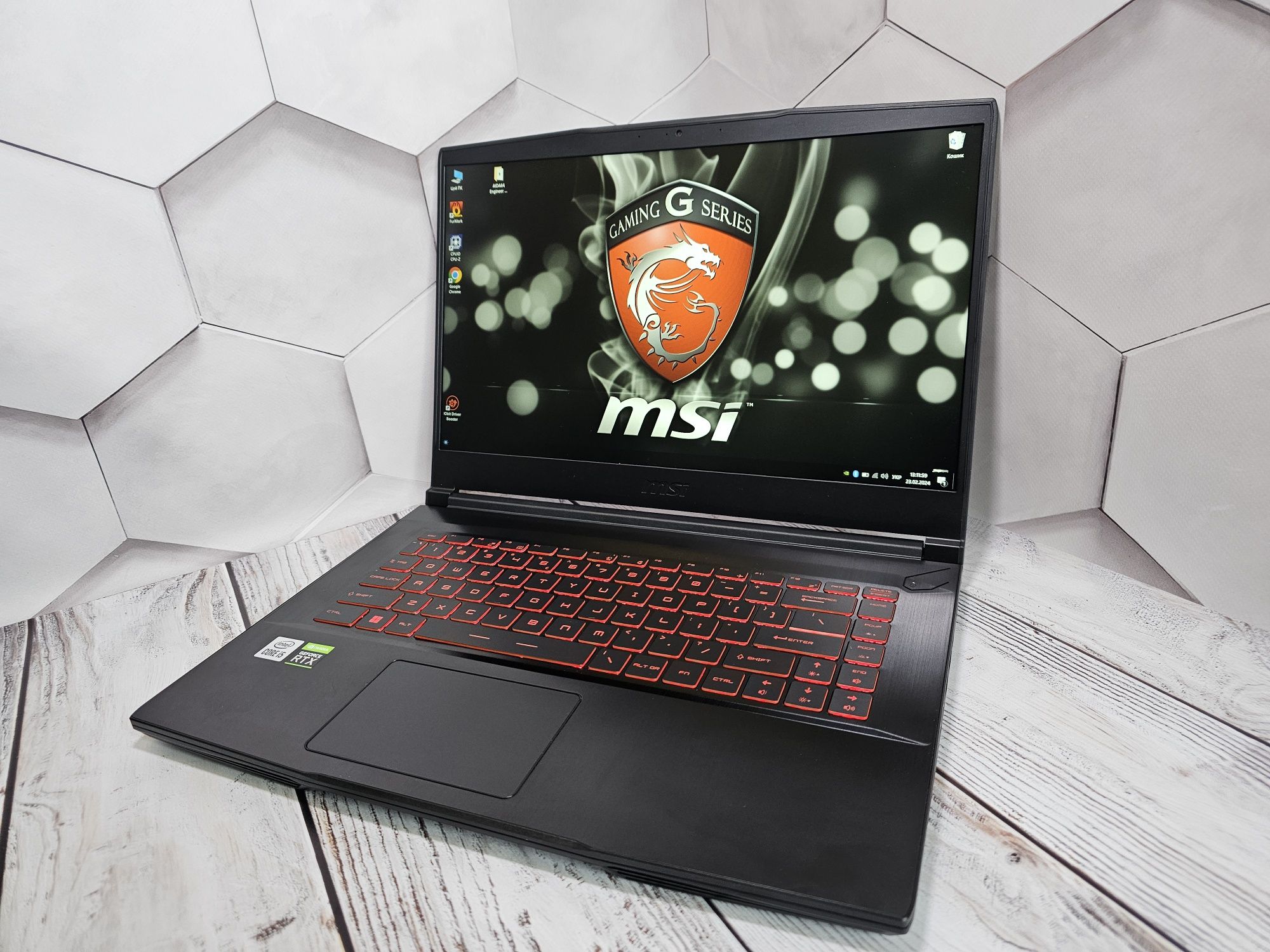 MSI 15,6”144гц IPS/i5-10500H/16GB-RAM/SSD-512GB/RTX 3050-4GB