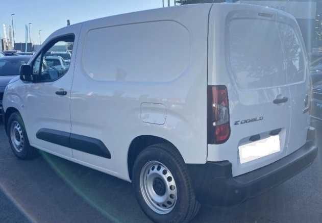BOM NEGOCIO!!! 6300 km Fiat e-Doblo Electrico com garantia até 2026