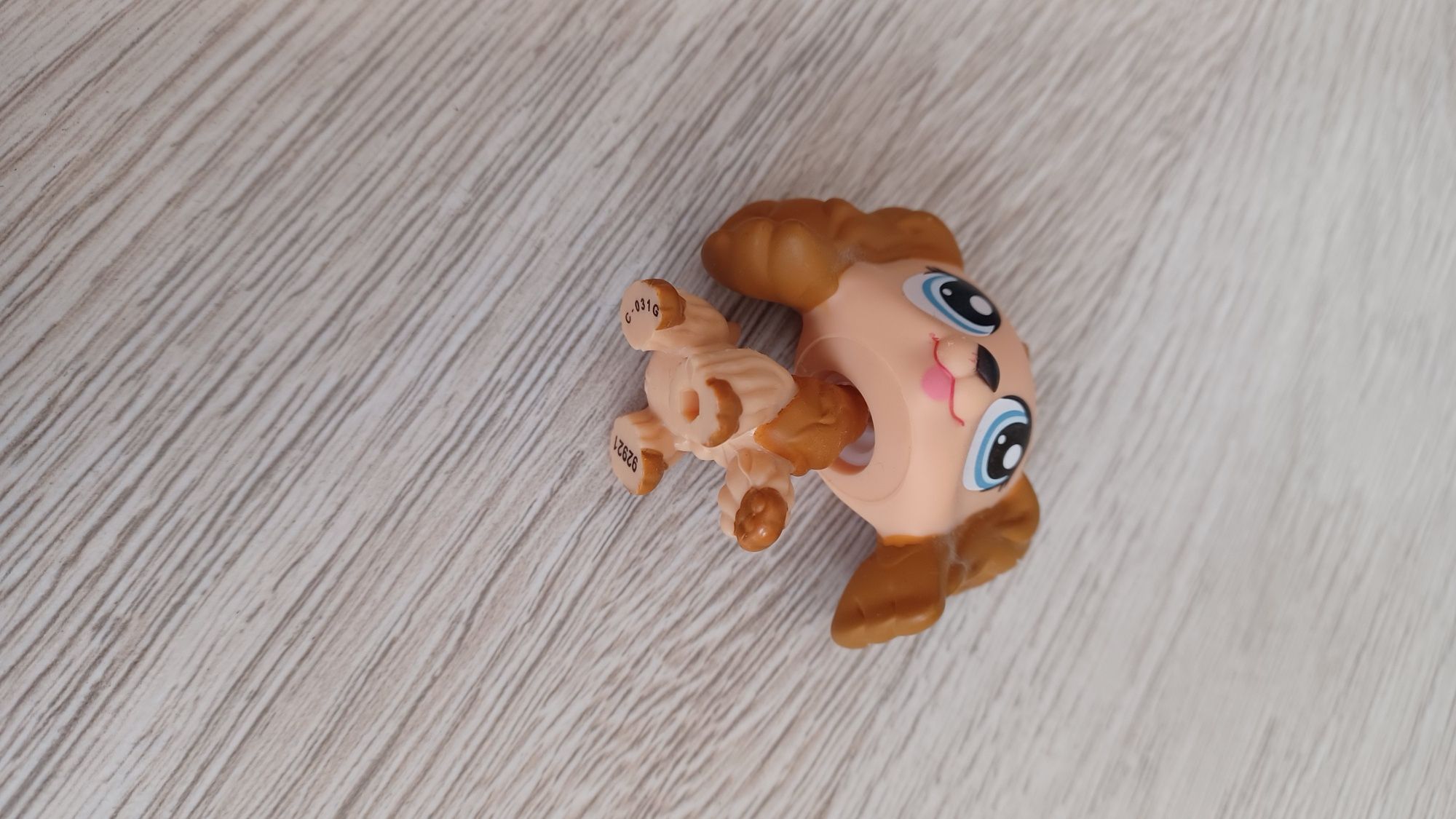 Littlest pet shop spaniel