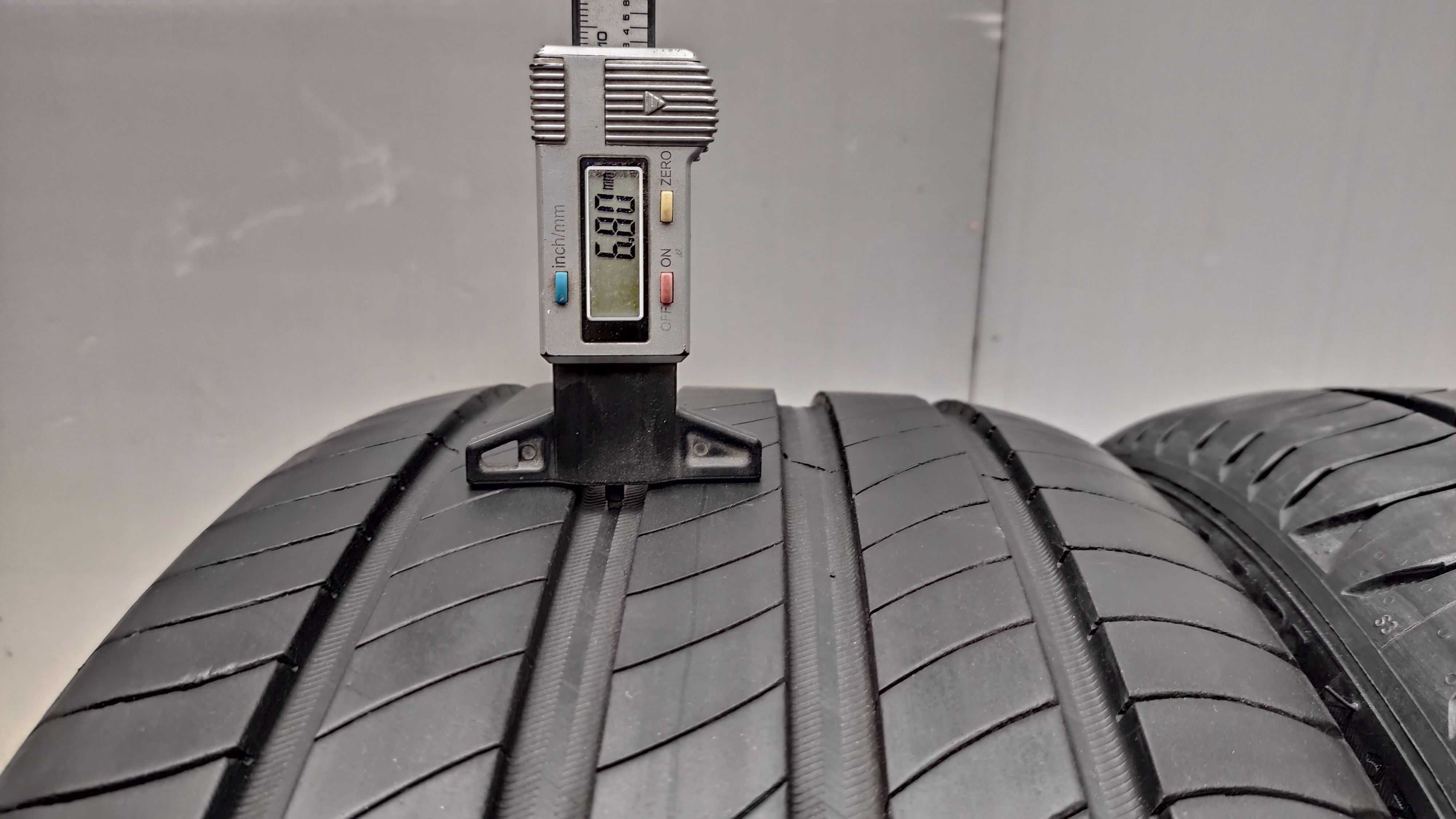 шини 235/40R19.  Michelin Primacy -4. 7мм.