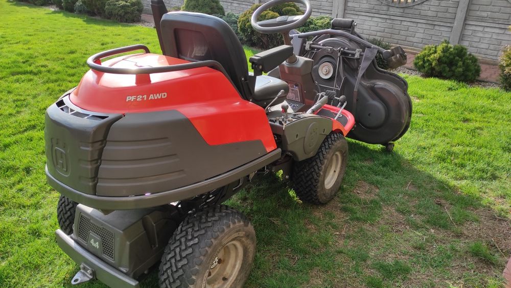 Traktorek kosiarka Husqvarna Rider 4x4