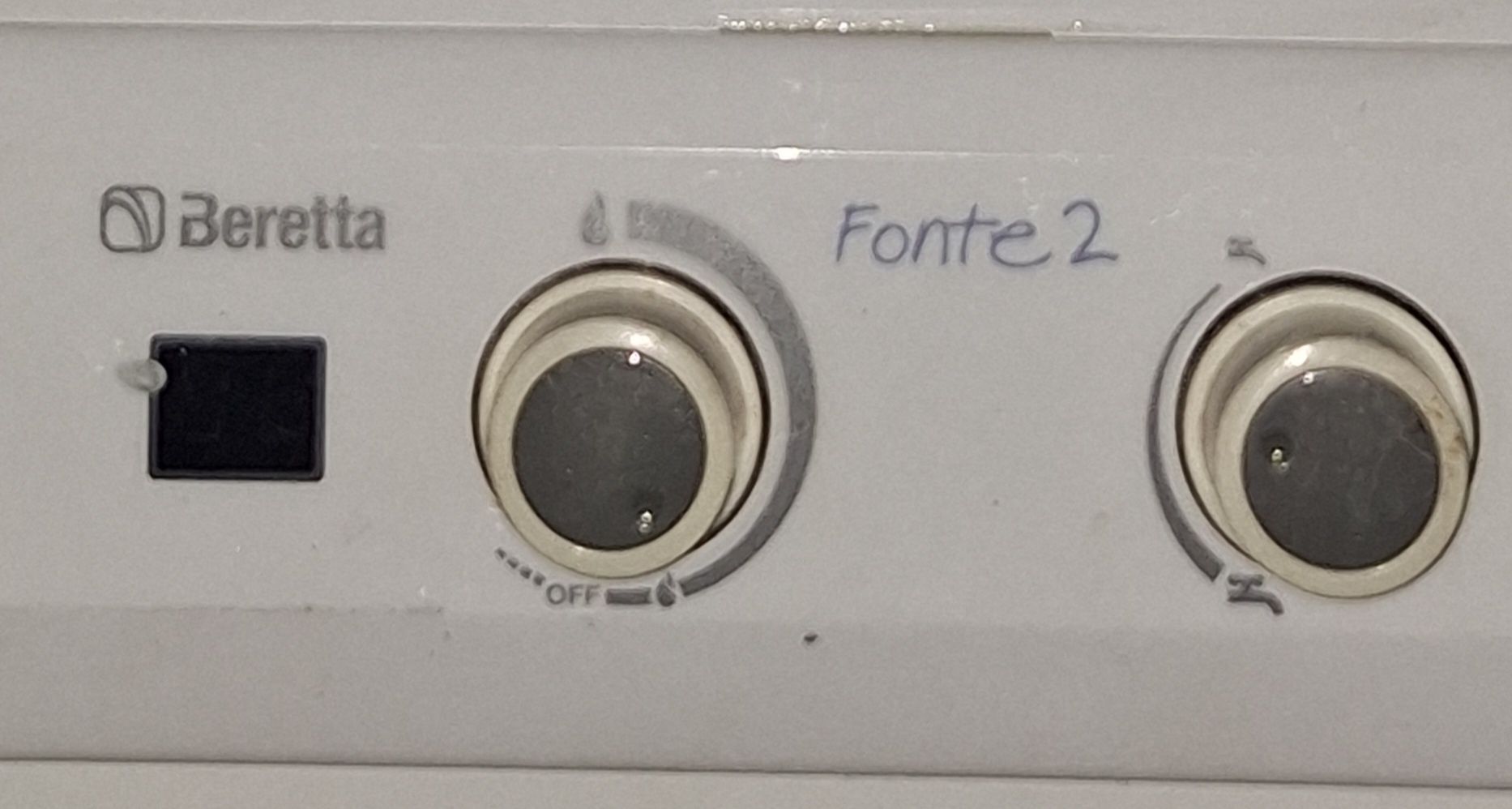 Podgrzewacz wody gazowy Beretta Fonte 2 DGT o pojemności 14 litrów