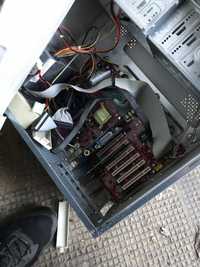 Stary komputer stacjonarny na czesci - plyta glowna , zasilacz itp.