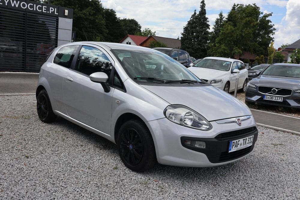 Fiat Punto Klima, Wielofunkcja, Seryjne Radio Centralny Zamek,